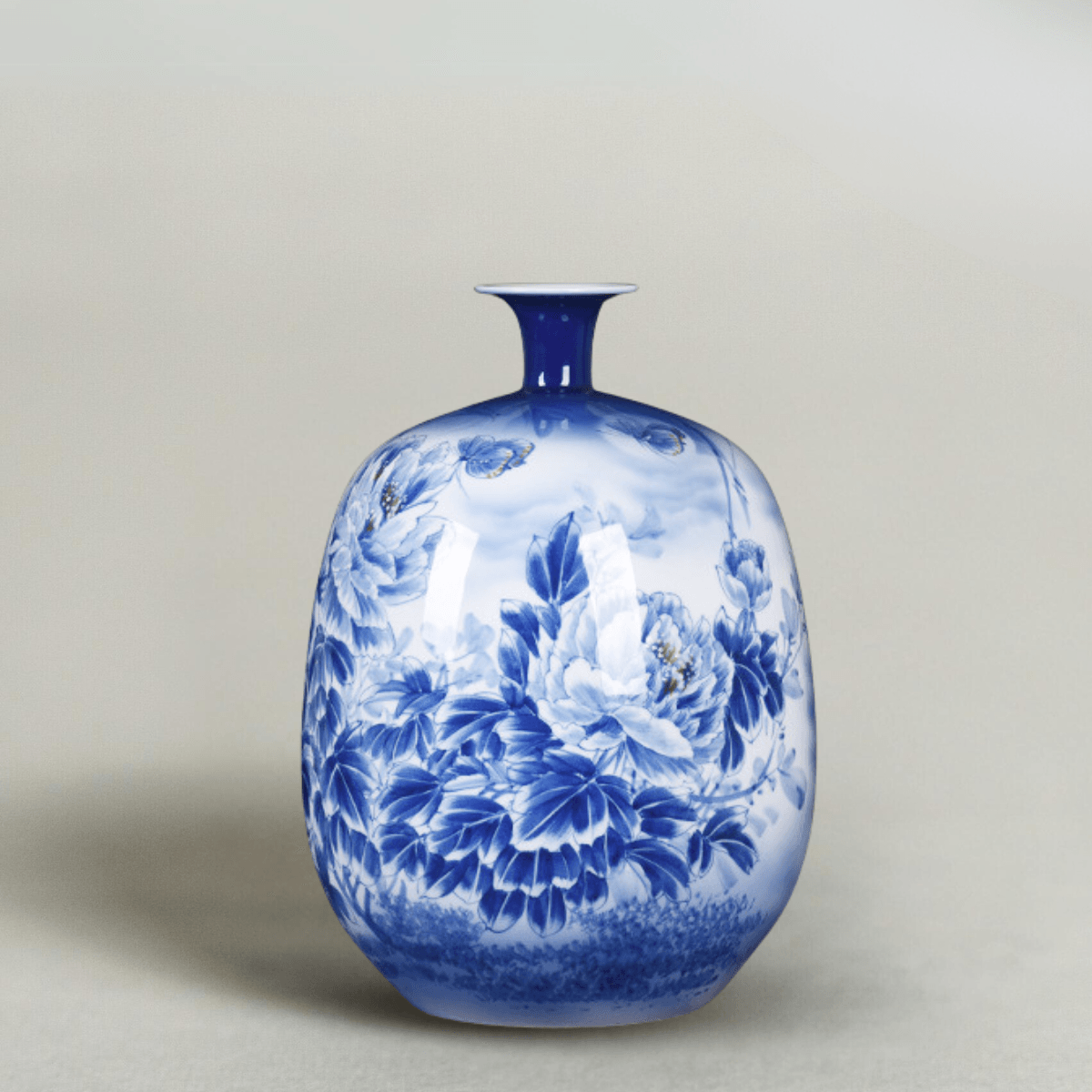 'Guo Se Tian Xiang' 国色天香 Blue and White Porcelain Vase, Traditional Chinese Peony Design, 15.35'' H - Raf LifeStyle