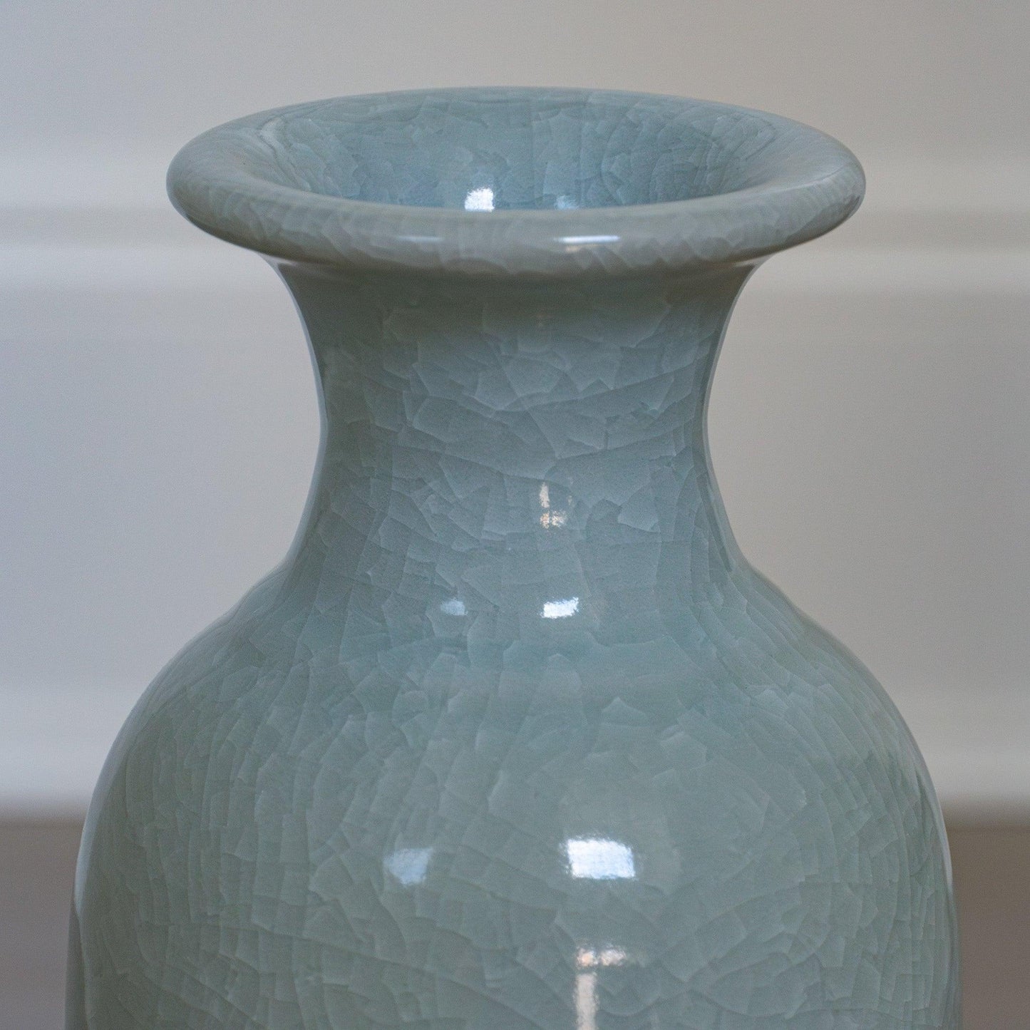 Antique-Style Imperial Kiln Vase - Raf LifeStyle