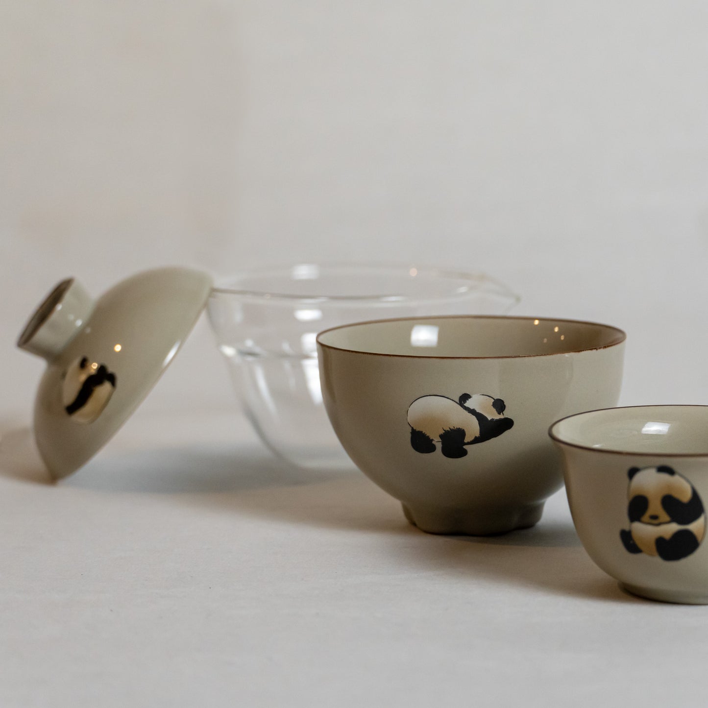 Portable Panda-Design Hand-Painted Porcelain Tea Set