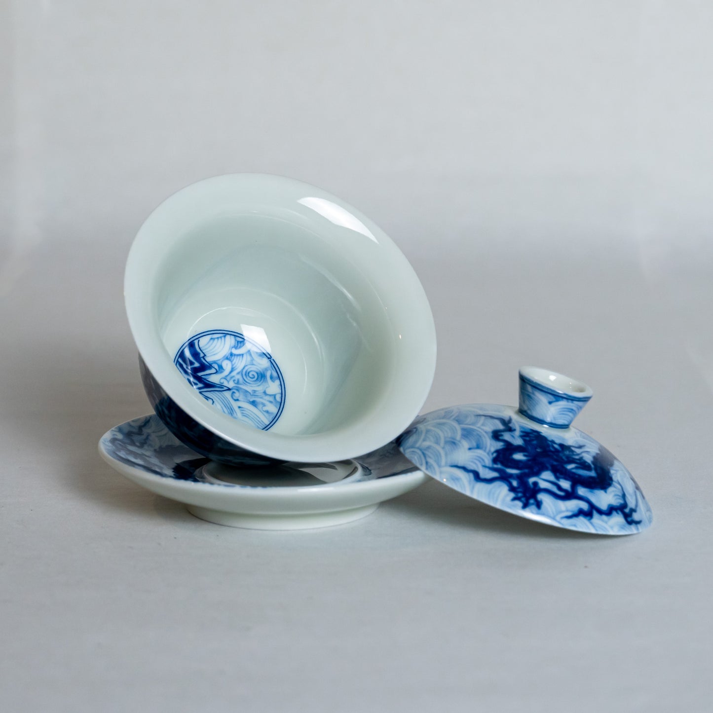 Blue and White Porcelain Dragon Sancai Gaiwan with Saucer and Lid